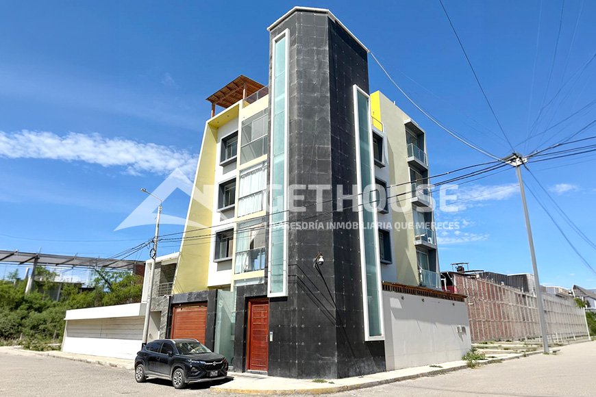 SE VENDE DUPLEX FRENTE A PARQUE | MIRAFLORES COUNTRY CLUB
