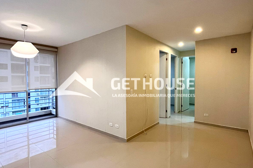 SE ALQUILA AMPLIO DEPARTAMENTO 75M2 EN 4TO PISO CON ASCENSOR Y COCHERA | CONDOMINIO GARDEN 360