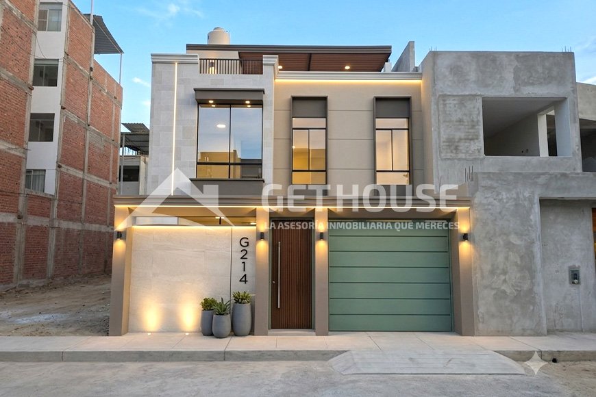 SE VENDE CASA TEMPO DE ESTRENO | URB. MIRAFLORES COUNTRY CLUB