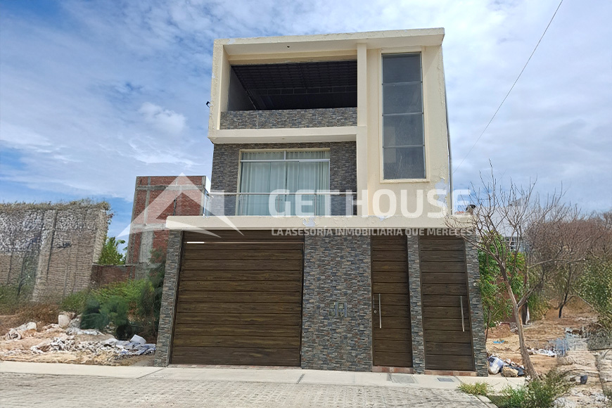 SE ALQUILA MODERNO Y AMPLIO DUPLEX  CON EXCELENTE UBICACIÓN | URB. BOULEVARD PP